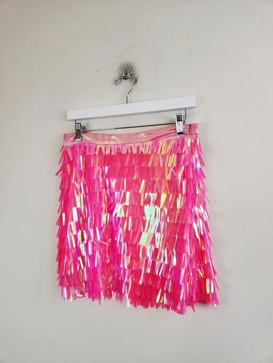 Queen Of Sparkles rectangle sequin skirt in hot pink - Picture 2 of 9